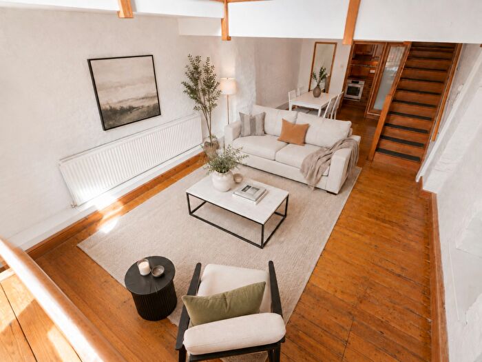 1 Bedroom Terraced House For Sale In North Parade Avenue, Oxford, OX2