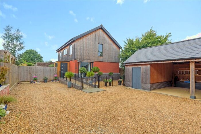 4 Bedroom Detached House For Sale In Grendon Road, Whiston, Northamptonshire, NN7