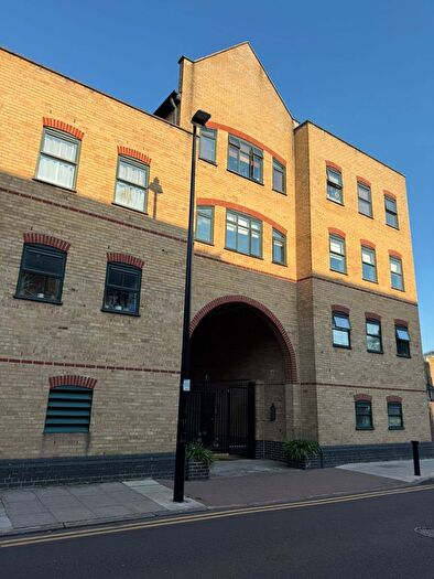 1 Bedroom Flat To Rent In Wapping Lane, Wapping, E1W