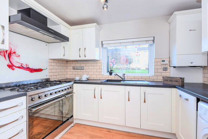 3 Bedroom Apartment To Rent In Nuffield Road, Headington, OX3