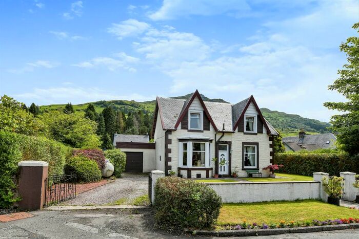 4 Bedroom Detached House For Sale In Glenside, Lochgoilhead, Cairndow, PA24