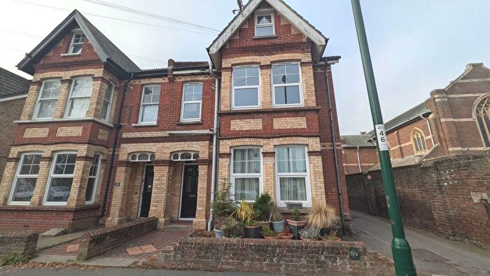2 Bedroom Flat To Rent In Linden Road, Bognor Regis, PO21