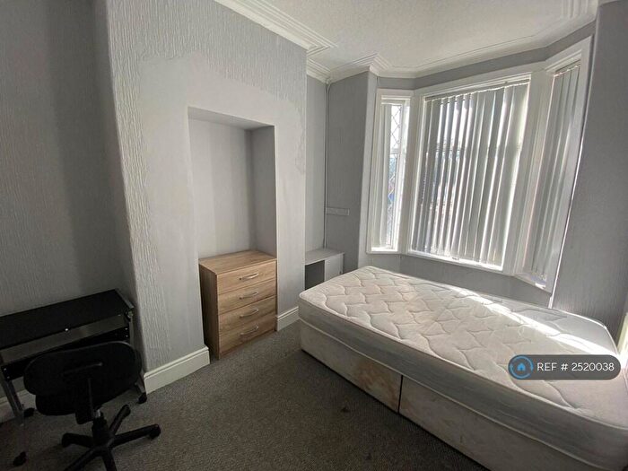 4 Bedroom Terraced House To Rent In Blandford Road, Salford, M6