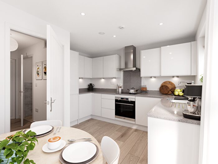 3 Bedroom End Of Terrace House For Sale In Desborough Road, Rothwell, NN14