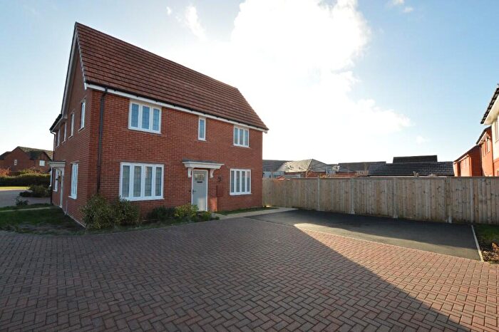 3 Bedroom Semi-Detached House For Sale In Blenheim Croft, Cranfield Park, MK43
