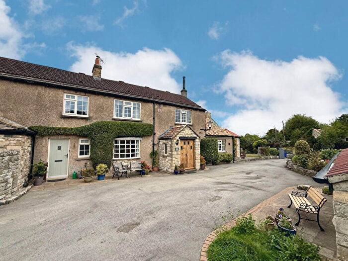 3 Bedroom Cottage For Sale In Saxton, Main Street, LS24