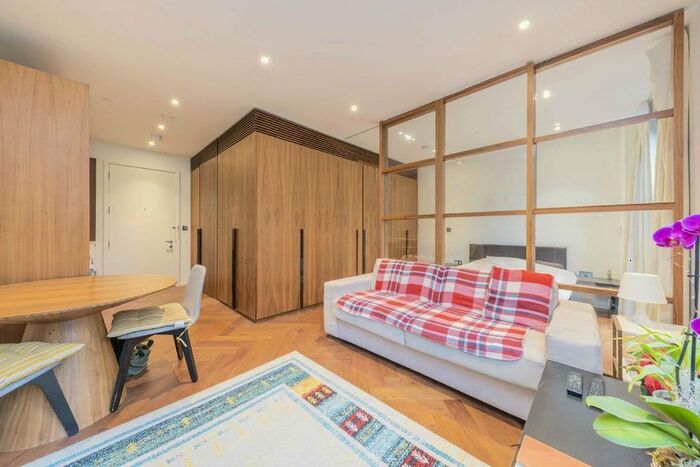 Studio To Rent In New Union Square, London, SW8