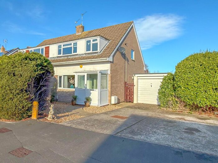 3 Bedroom Semi Detached House For Sale In Stowey Road, Yatton, North Somerset, BS49