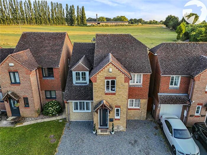 4 Bedroom Detached House For Sale In Tylers Green Road, Crockenhill, Kent, BR8