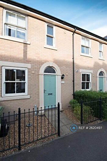 3 Bedroom End Of Terrace House To Rent In Abbey Street, Cambridge, CB1