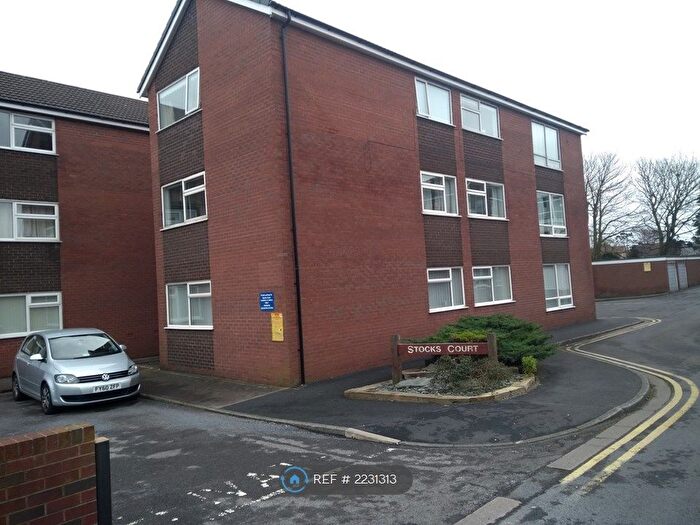 2 Bedroom Flat To Rent In Queens Square, Poulton-Le-Fylde, FY6