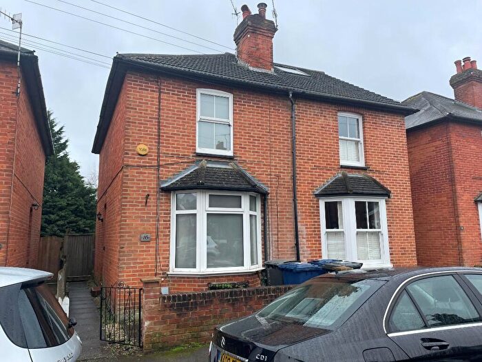 2 Bedroom Semi Detached House For Sale In George Road, Godalming, Surrey, GU7