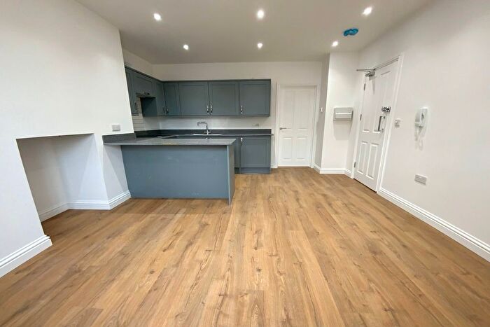 1 Bedroom Flat To Rent In Ford Street, Tavistock, PL19