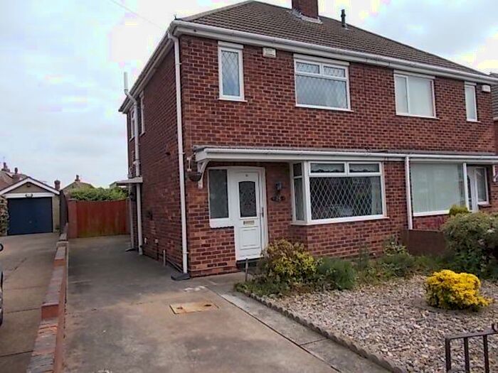 3 Bedroom Semi-Detached House To Rent In Penshurst Road, Cleethorpes, DN35