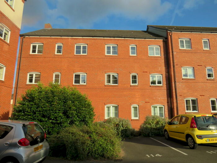 2 Bedroom Apartment To Rent In Sir Thomas White Close, Warwick, CV34