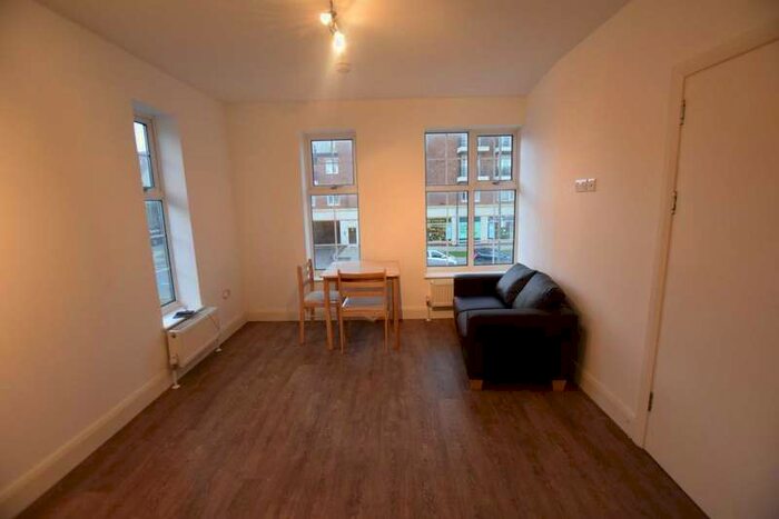 1 Bedroom Flat To Rent In Greyhound Hill, Hendon, London, NW4