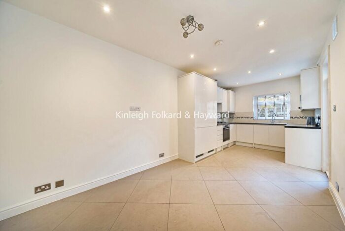 3 Bedroom House To Rent In Francemary Road, Brockley, London, SE4