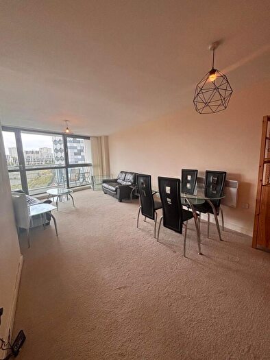 2 Bedroom Apartment To Rent In Centenary Plaza, B1