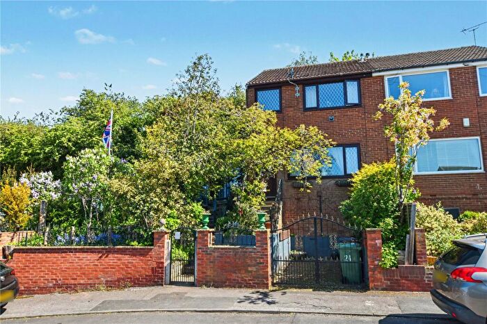 3 Bedroom Semi-Detached House For Sale In Wheelwright Avenue, Leeds, West Yorkshire, LS12
