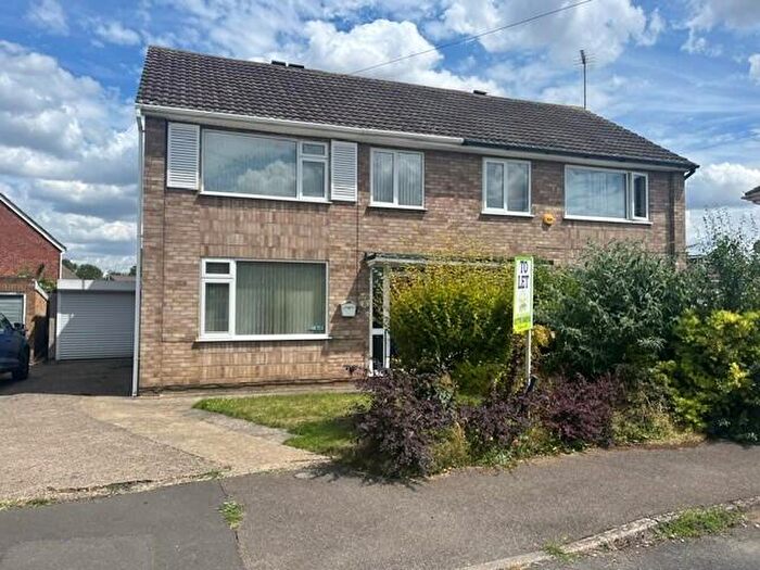 3 Bedroom Semi Detached House To Rent In Tyghes Close, Deeping St James, PE6
