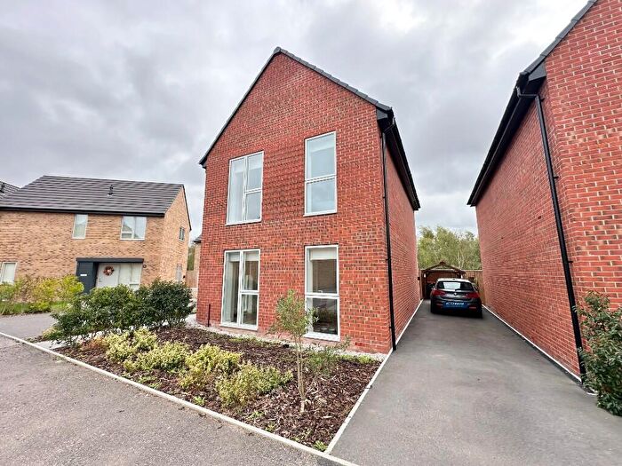 3 Bedroom Detached House For Sale In Firenza Avenue, Rossmore, CH65