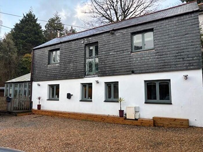 2 Bedroom Cottage To Rent In Cuddra, St Austell, PL25