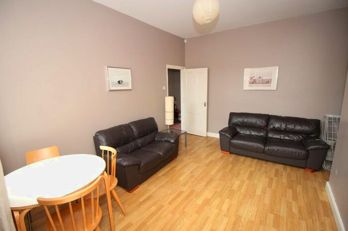 3 Bedroom Flat To Rent In Oakland Road, Jesmond, Newcastle Upon Tyne, NE2