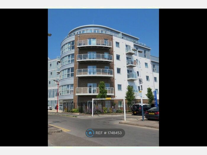 2 Bedroom Flat To Rent In Austen House, Guildford, GU1