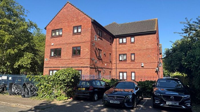 1 Bedroom Flat To Rent In Harlequin Court, Mitchellbrook Way, Neasden, NW10