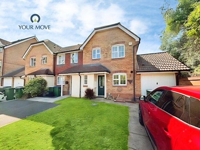 3 Bedroom End Of Terrace House To Rent In Alfriston Close, Crayford, Dartford, DA1
