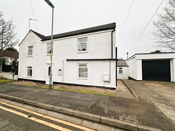 2 Bedroom House To Rent In Newark Road, Lincoln, LN5