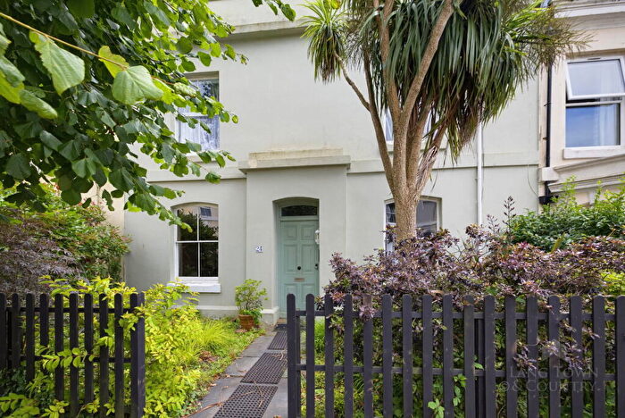 2 Bedroom Flat For Sale In Haddington Road, Stoke, Plymouth, PL2