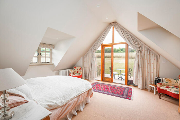 4 Bedroom Detached House For Sale In Baybridge Street, Winchester, SO21