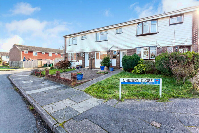 3 Bedroom Terraced House To Rent In West Green, RH11