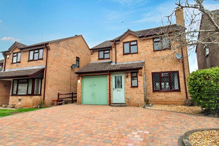 4 Bedroom Detached House For Sale In Turnberry, Yate, Bristol, BS37