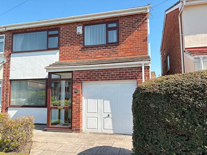 3 Bedroom Semi Detached House For Sale In Moss Lane, Maghull, L31