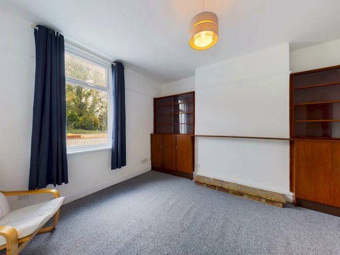 1 Bedroom Flat To Rent In Chester Road, Stretford, Manchester, M32