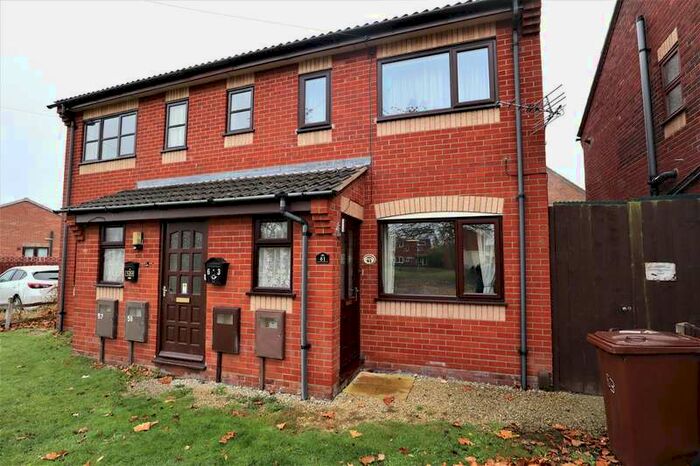 1 Bedroom Flat To Rent In Aldergrove Crescent, Lincoln, LN6