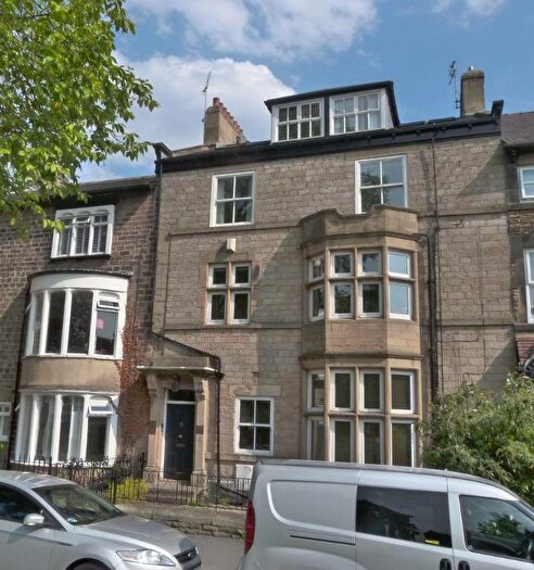 2 Bedroom Flat To Rent In Devonshire Place, Harrogate, HG1