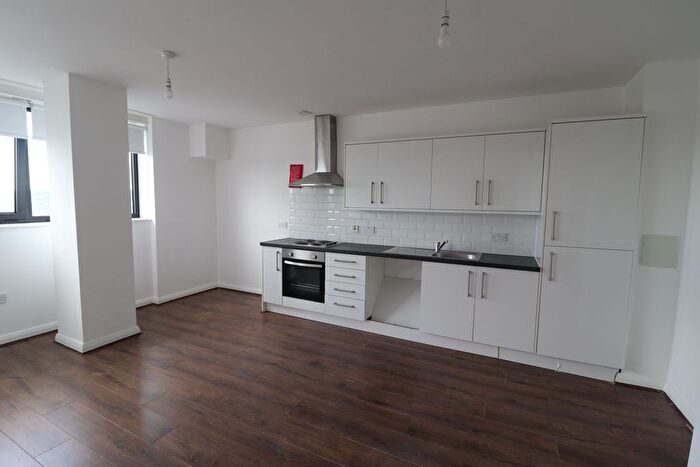 1 Bedroom Flat To Rent In Southernhay, Basildon, SS14