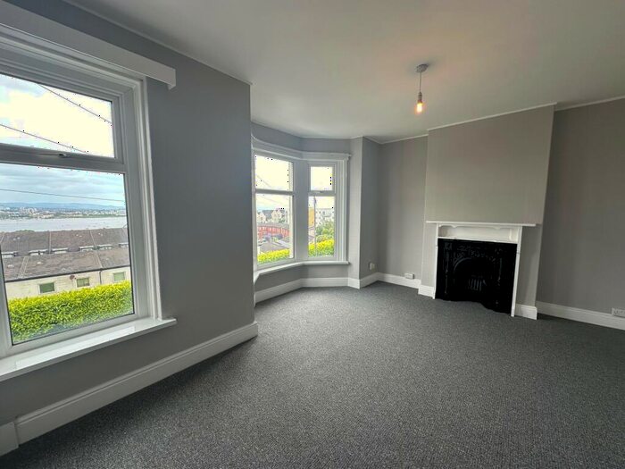 1 Bedroom Apartment To Rent In Harbour View Road, Penarth, CF64