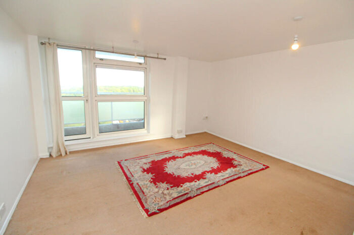 2 Bedroom Apartment To Rent In Westwell Close, Orpington, BR5