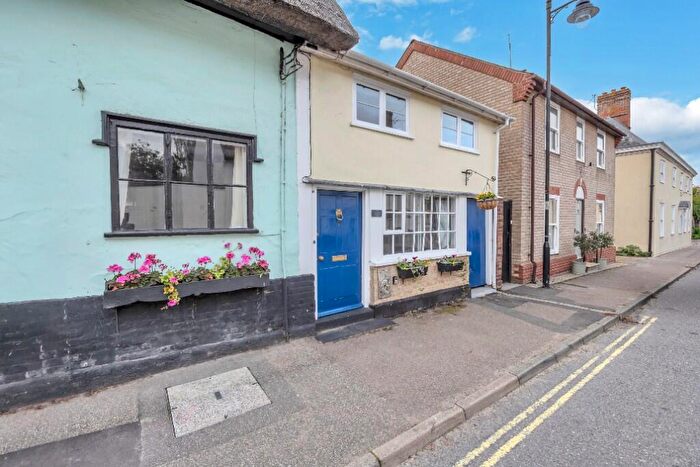 2 Bedroom Cottage To Rent In High Street, IP31