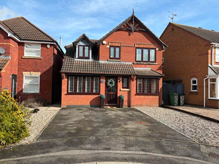 3 Bedroom Detached House For Sale In Glean Close, Broughton Astley, Leicester, LE9