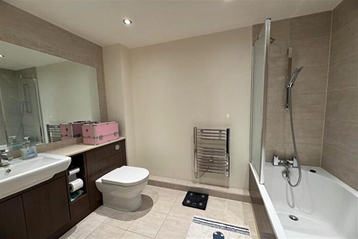 2 Bedroom Apartment To Rent In Cavendish House, NW9