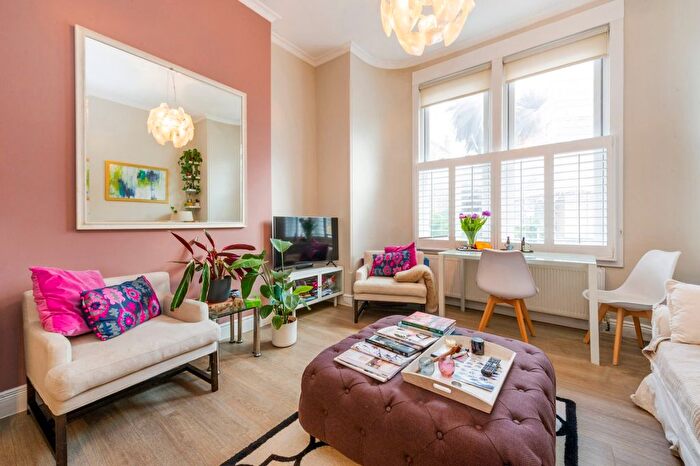 1 Bedroom Flat To Rent In Lanhill Road, Maida Vale, W9
