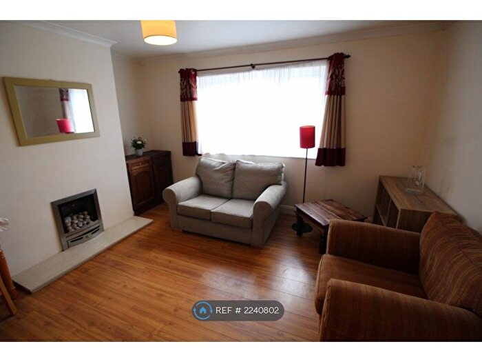 3 Bedroom Terraced House To Rent In Jackson Road, Oxford, OX2