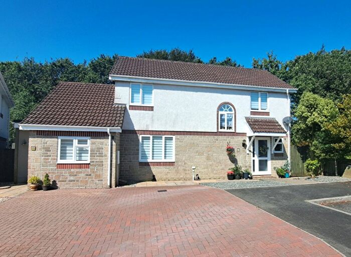 5 Bedroom Detached House For Sale In Trefloyd Close, Kelly Bray, Callington, PL17