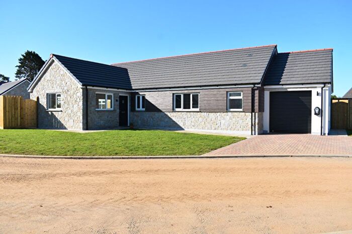3 Bedroom Bungalow For Sale In Merritts Hill, Illogan, Redruth, Cornwall, TR16