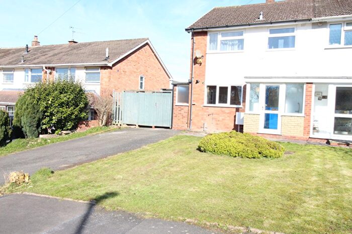 3 Bedroom Semi-Detached House To Rent In Hay Hill, Orchard Hills, Walsall, WS5